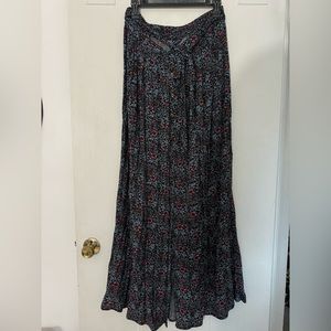 American Eagle Navy Floral Midi Skirt
